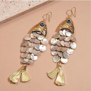 Perla Fish Goddess Gold Earrings